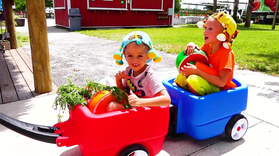 داستان های ولاد و نیکی Vlad and Niki - قسمت 139 - بازی با مامانی در مزرعه